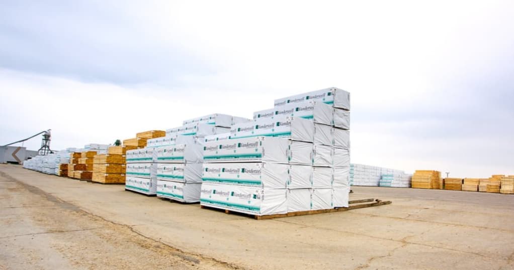 Vanderwell lumber loaded on a train for distribution